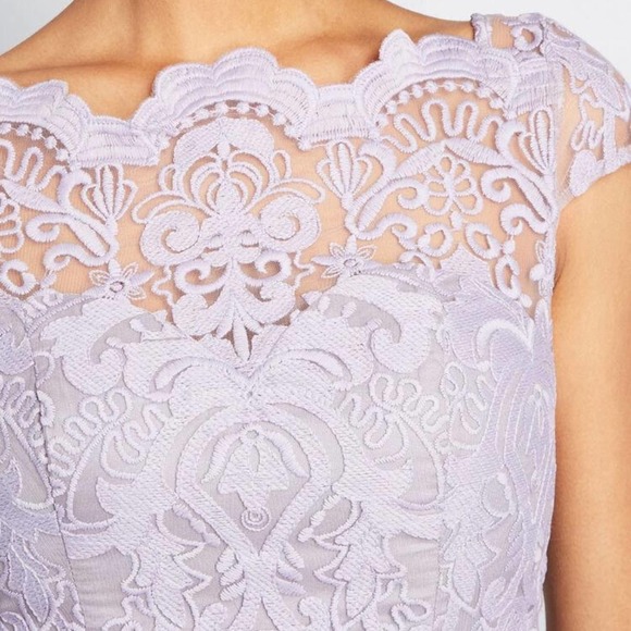 Modcloth Exquisite Elegance Lace Dress Violet NEW - Picture 4 of 8